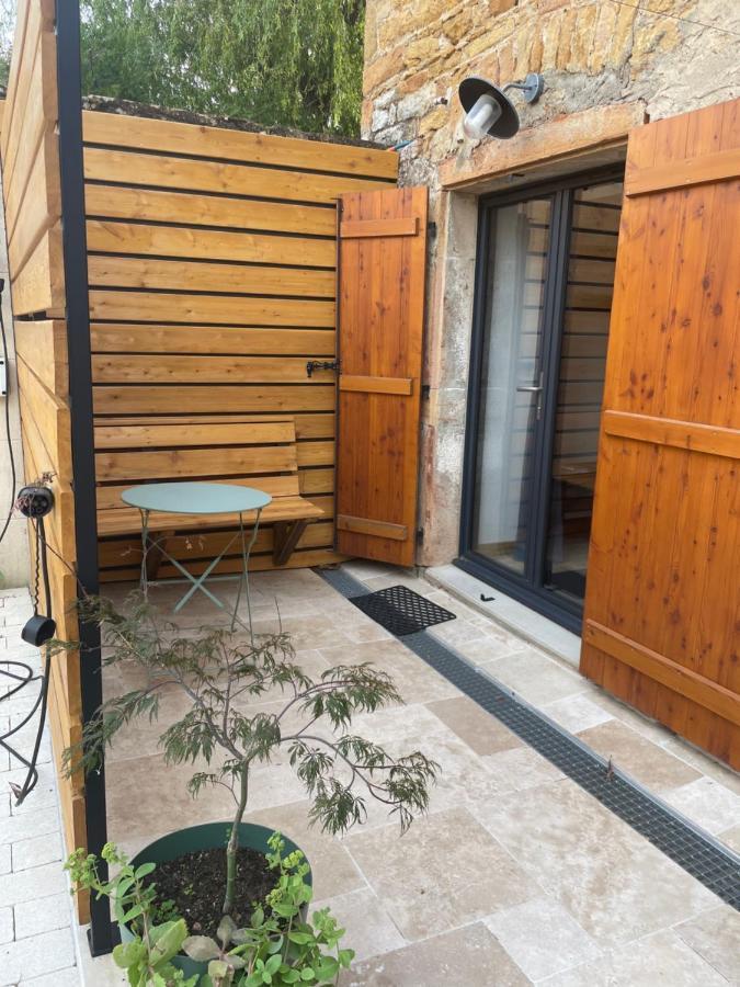Chambre privée au coeur du vignoble Vinzelles Esterno foto