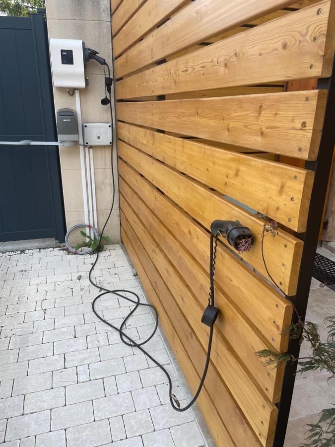 Chambre privée au coeur du vignoble Vinzelles Esterno foto