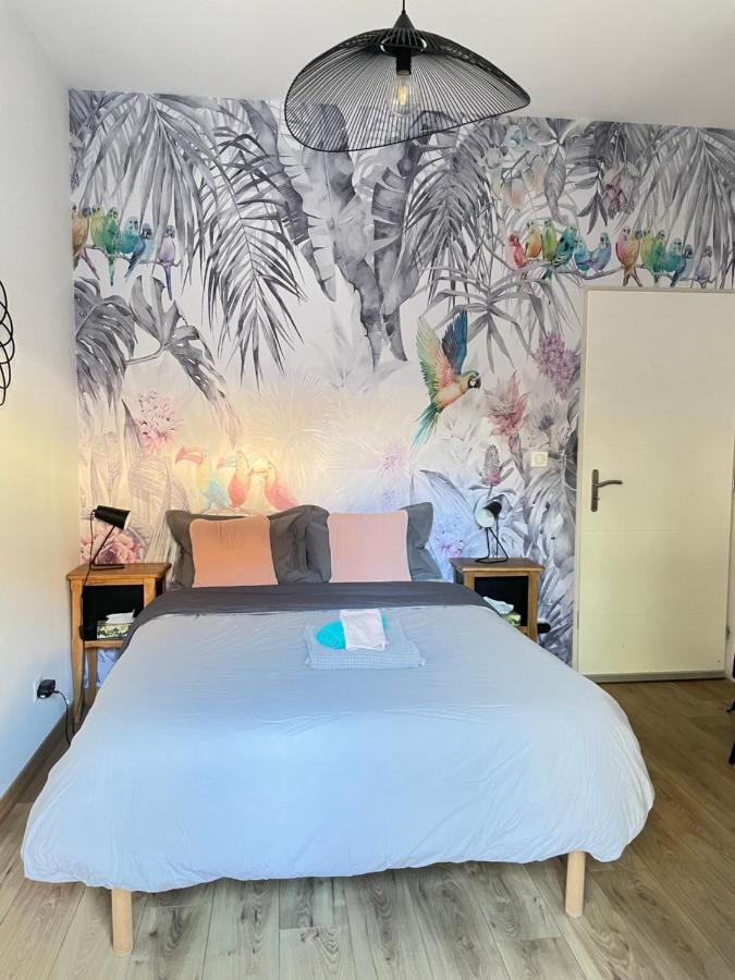 Chambre privée au coeur du vignoble Vinzelles Esterno foto